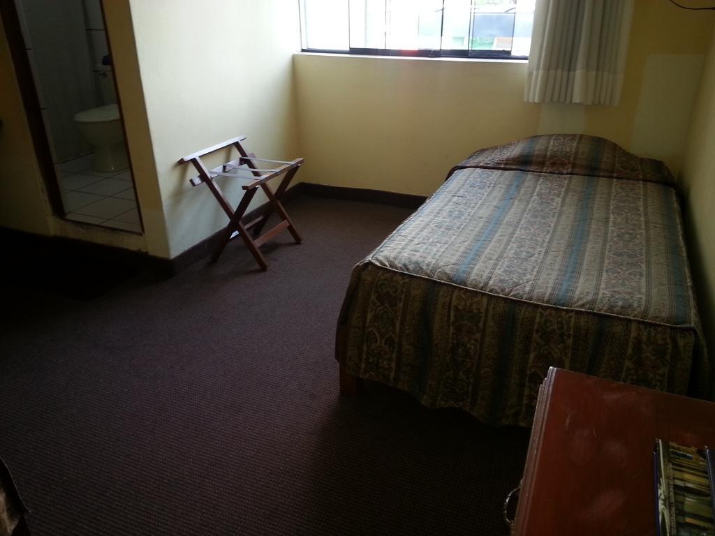 Hotel Regency Lima Zimmer foto